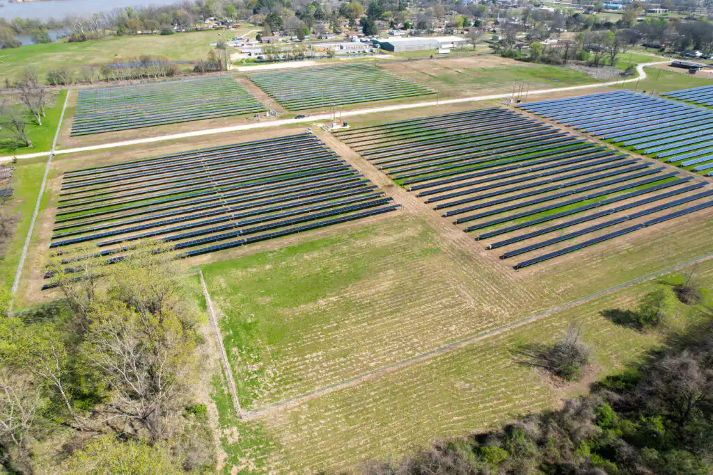 Little Rock Water Reclamation Authority Solar, LRWRA solar array, Entegrity